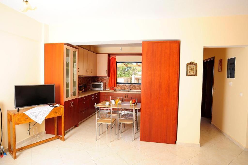 Idili Apartment Pánormos Екстериор снимка